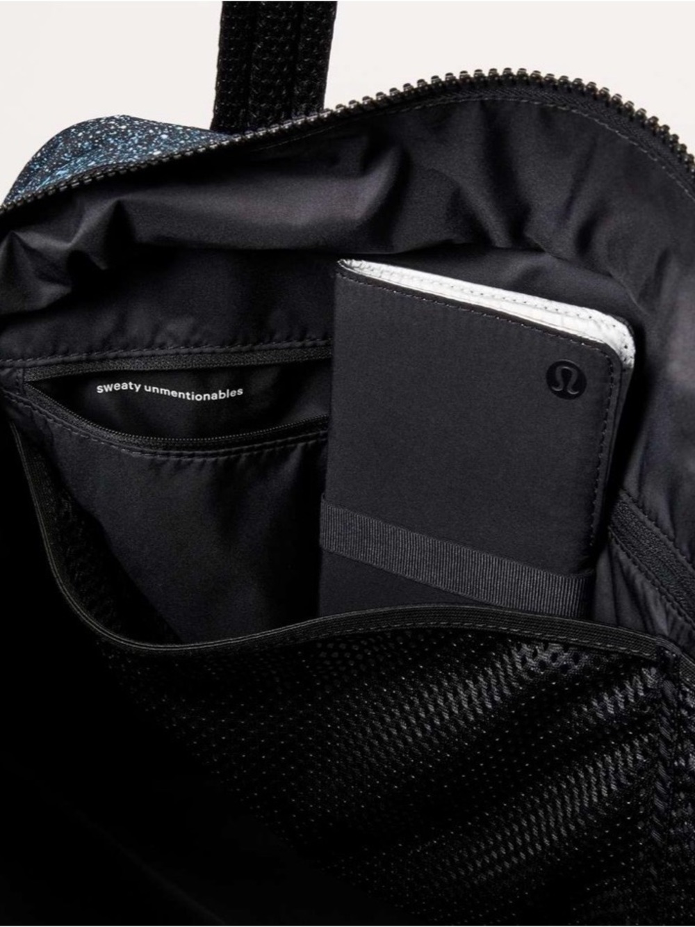 Lululemon Everywhere Duffel *27L
Mineralize Multi - Picture 5 of 10